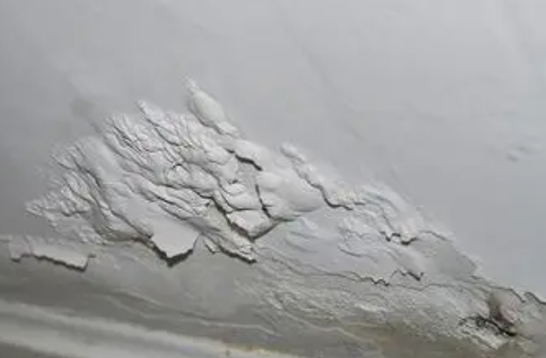 南木林楼顶漏水维修公司分享下南木林卫生间防水层的施工及细部处理。